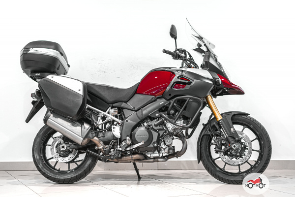 Мотоцикл SUZUKI V-Strom DL 1000 2015, Красный пробег 28955 | Мототека